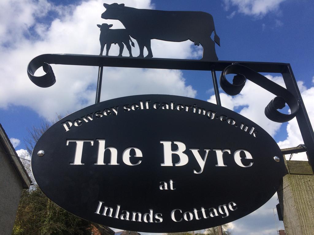 Centre Village 2 Bedroom Cottage - The Byre Pewsey Esterno foto